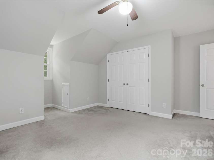 401 Brenwyck Court, Matthews, NC 28105.  MLS# CAR4409001, YatesRealty ID 46659. 
