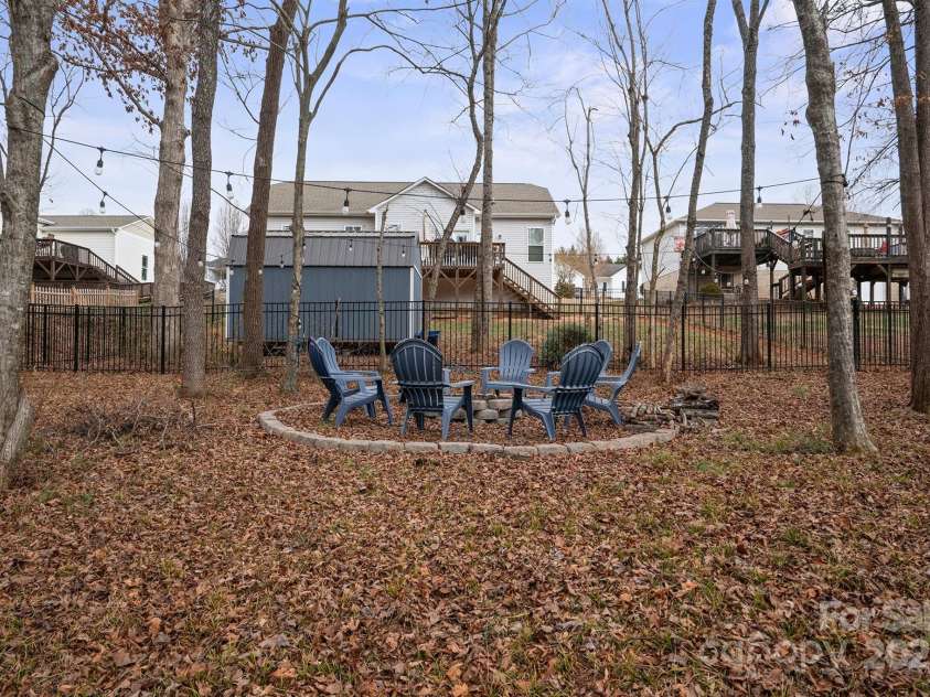 1544 Farmington Hills Drive, Conover, NC 28613.  MLS# CAR4213585, YatesRealty ID 4666. 