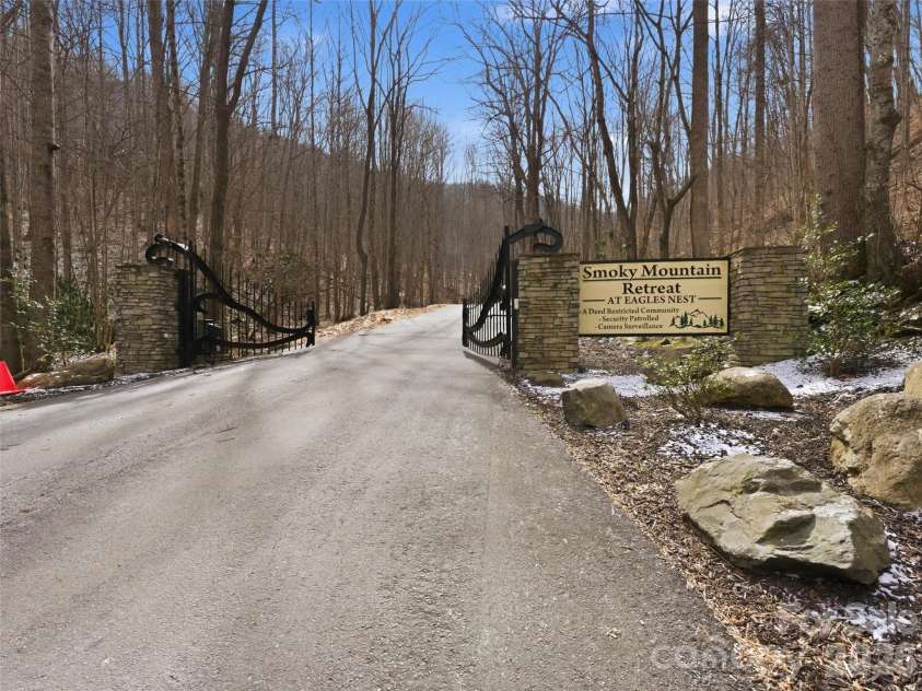 301 Awohali Trail, Maggie Valley, NC 28751.  MLS# CAR4359048, YatesRealty ID 4666. 