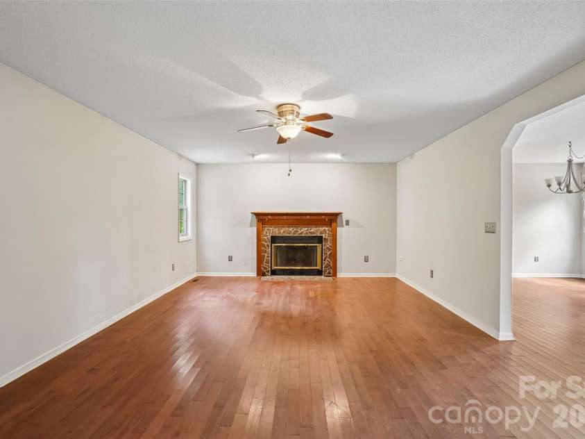 506 Fox Hollow Lane, Mills River, NC 28759.  MLS# CAR4418026, YatesRealty ID 46661. 