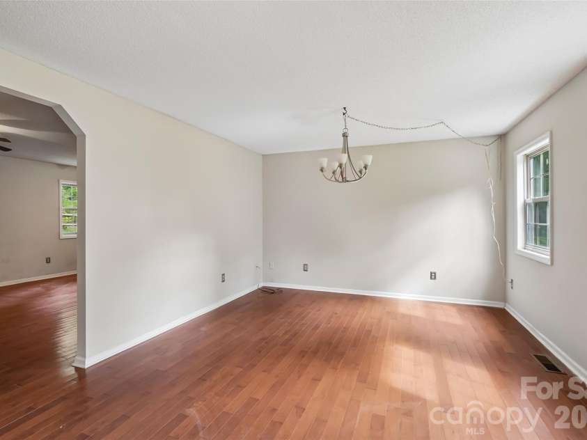 506 Fox Hollow Lane, Mills River, NC 28759.  MLS# CAR4418026, YatesRealty ID 46661. 