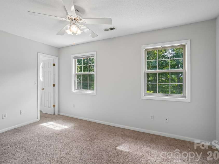 506 Fox Hollow Lane, Mills River, NC 28759.  MLS# CAR4418026, YatesRealty ID 46661. 