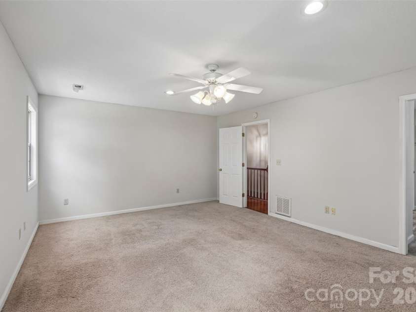 506 Fox Hollow Lane, Mills River, NC 28759.  MLS# CAR4418026, YatesRealty ID 46661. 