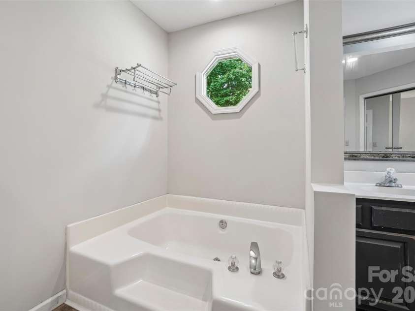 506 Fox Hollow Lane, Mills River, NC 28759.  MLS# CAR4418026, YatesRealty ID 46661. 