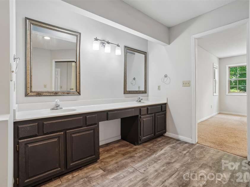 506 Fox Hollow Lane, Mills River, NC 28759.  MLS# CAR4418026, YatesRealty ID 46661. 