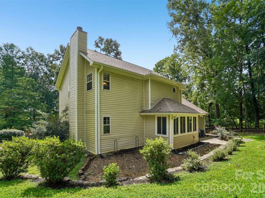 506 Fox Hollow Lane, Mills River, NC 28759.  MLS# CAR4418026, YatesRealty ID 46661. 