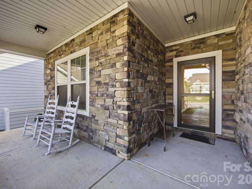 219 Canada Drive, Statesville, NC 28677.  MLS# CAR4396116, YatesRealty ID 46663. 