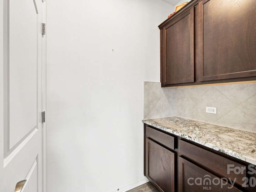 219 Canada Drive, Statesville, NC 28677.  MLS# CAR4396116, YatesRealty ID 46663. 