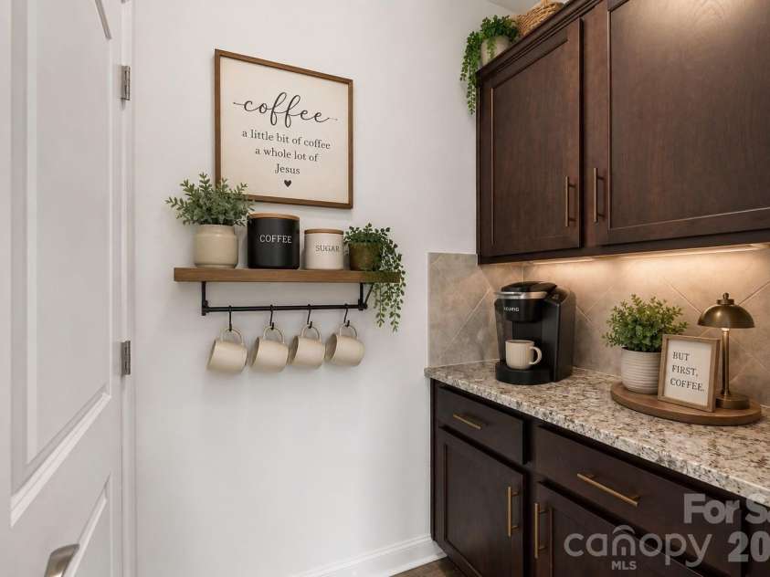 219 Canada Drive, Statesville, NC 28677.  MLS# CAR4396116, YatesRealty ID 46663. Virtually Staged