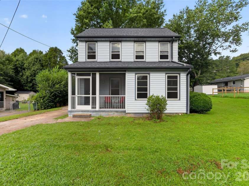 131 Spencer Street, Clyde, NC 28721.  MLS# CAR4417558, YatesRealty ID 46666. Your next fun project!
