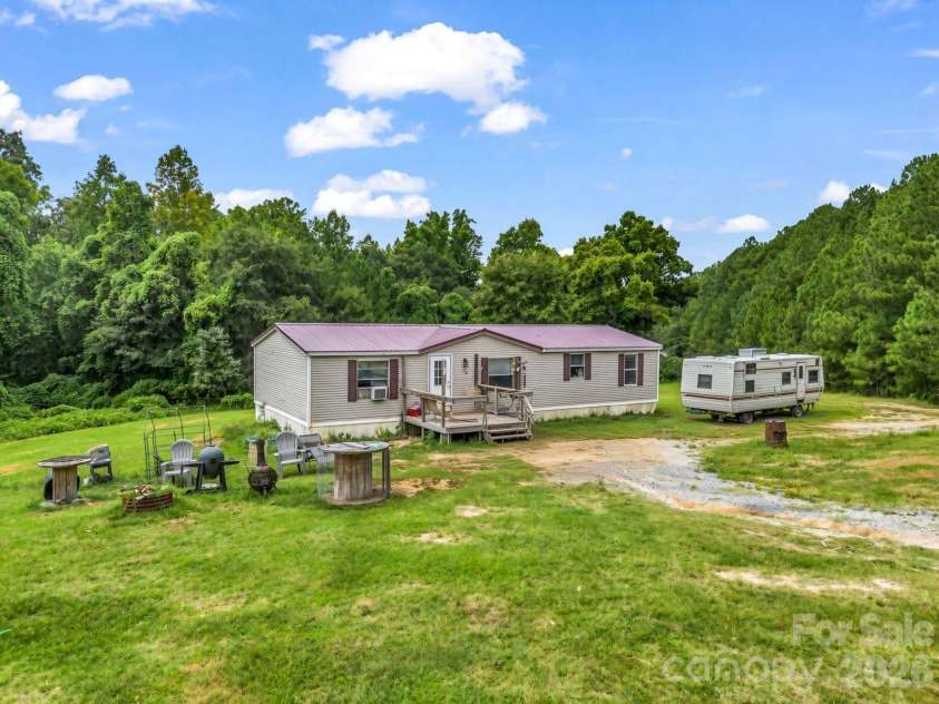 588 Hog Pen Branch Road, Mooresboro, NC 28114.  MLS# CAR4417904, YatesRealty ID 46667. 