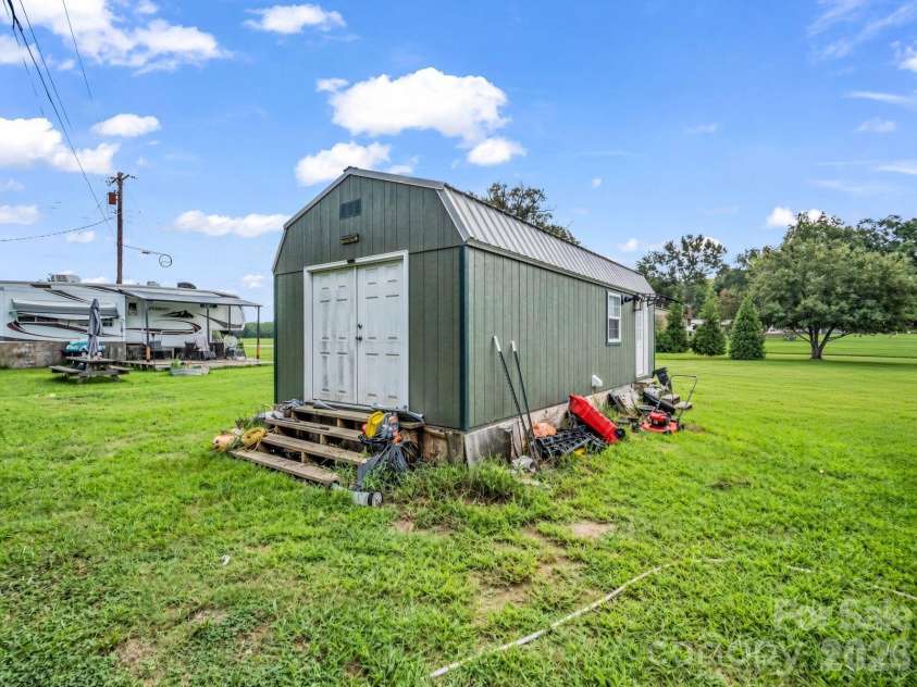 588 Hog Pen Branch Road, Mooresboro, NC 28114.  MLS# CAR4417904, YatesRealty ID 46667. 