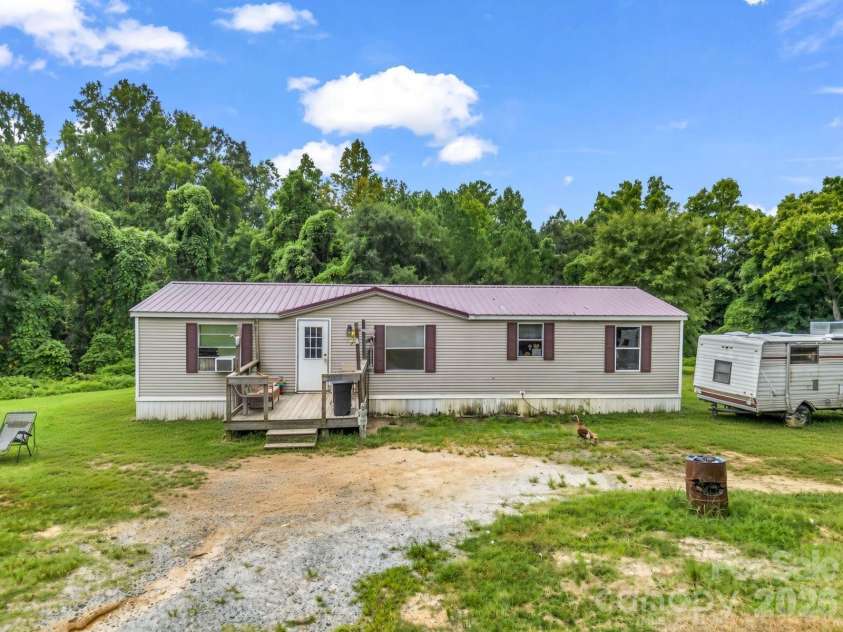 588 Hog Pen Branch Road, Mooresboro, NC 28114.  MLS# CAR4417904, YatesRealty ID 46667. 