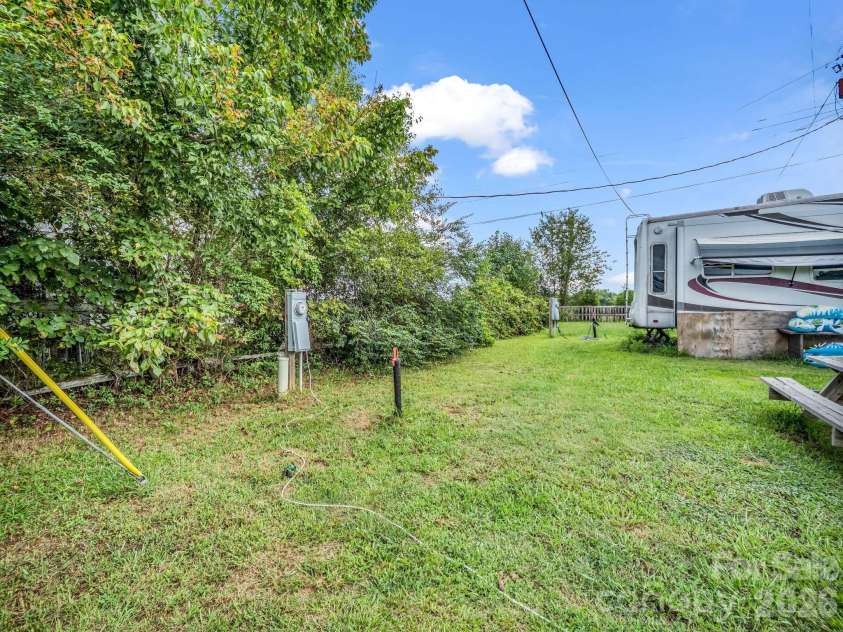 588 Hog Pen Branch Road, Mooresboro, NC 28114.  MLS# CAR4417904, YatesRealty ID 46667. 