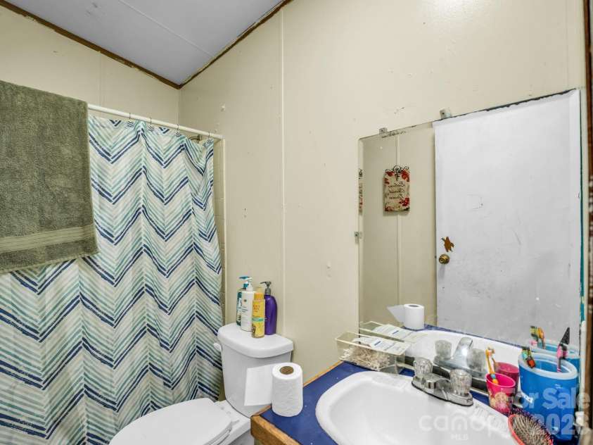 588 Hog Pen Branch Road, Mooresboro, NC 28114.  MLS# CAR4417904, YatesRealty ID 46667. 