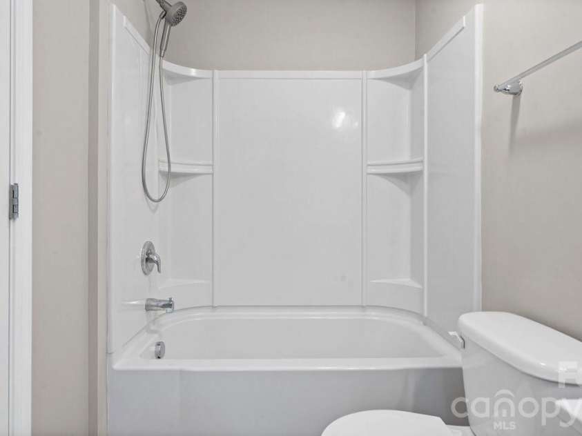 5310 Elessar Place, Charlotte, NC 28212.  MLS# CAR4417527, YatesRealty ID 46669. 