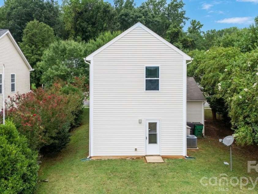5310 Elessar Place, Charlotte, NC 28212.  MLS# CAR4417527, YatesRealty ID 46669. 