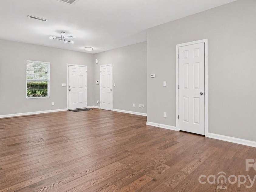 5310 Elessar Place, Charlotte, NC 28212.  MLS# CAR4417527, YatesRealty ID 46669. Downstairs