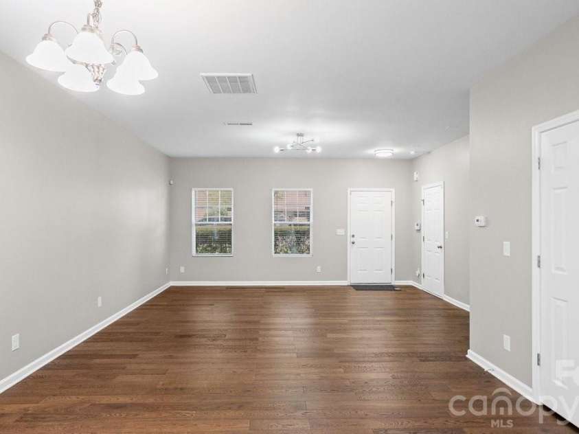 5310 Elessar Place, Charlotte, NC 28212.  MLS# CAR4417527, YatesRealty ID 46669. Downstairs