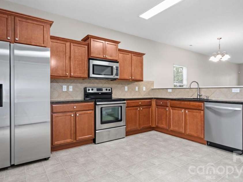 5310 Elessar Place, Charlotte, NC 28212.  MLS# CAR4417527, YatesRealty ID 46669. Kitchen