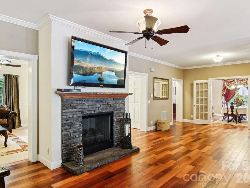 165 Sequoyah Drive, Waynesville, NC 28785.  MLS# CAR4346043, YatesRealty ID 4667. Elegant flooring throughout the home