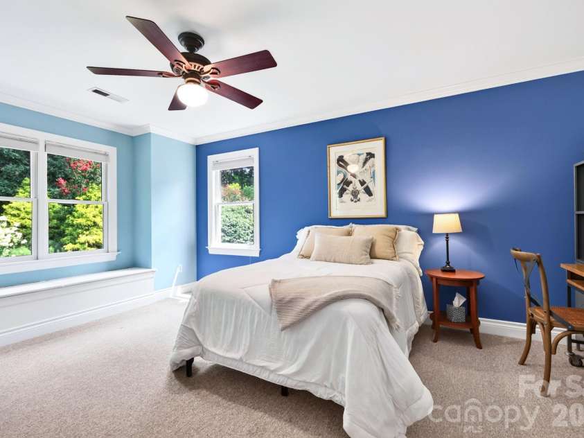 10 Blackberry Lane, Asheville, NC 28804.  MLS# CAR4414280, YatesRealty ID 46670. 
