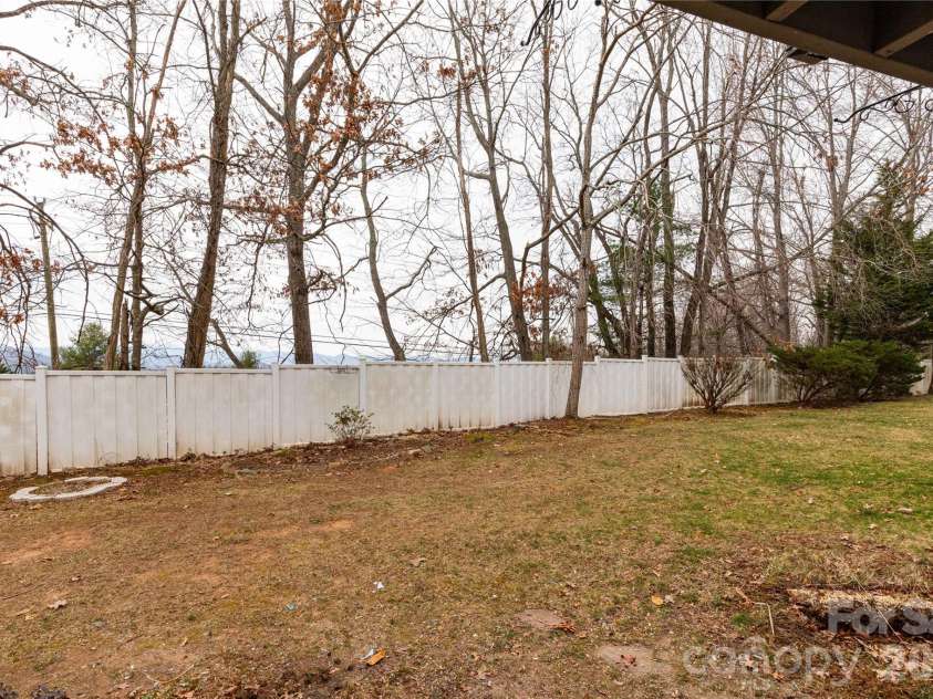 22 Hollybrook Drive, Asheville, NC 28803.  MLS# CAR4233748, YatesRealty ID 46673. Back Yard, Views