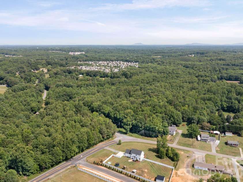 4791 Cooper Road, Clemmons, NC 27012.  MLS# CAR4406976, YatesRealty ID 46677. 
