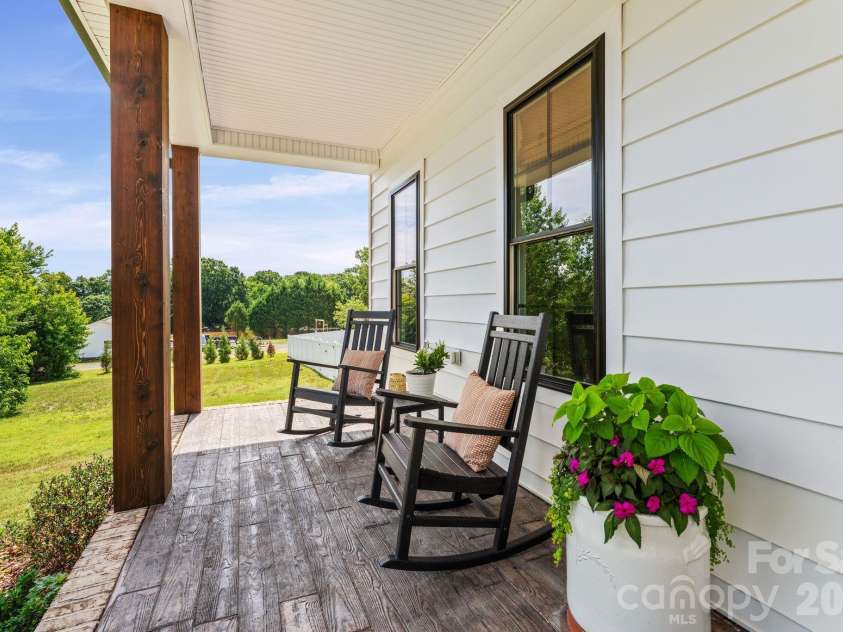 4791 Cooper Road, Clemmons, NC 27012.  MLS# CAR4406976, YatesRealty ID 46677. 