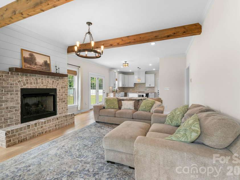 4791 Cooper Road, Clemmons, NC 27012.  MLS# CAR4406976, YatesRealty ID 46677. 