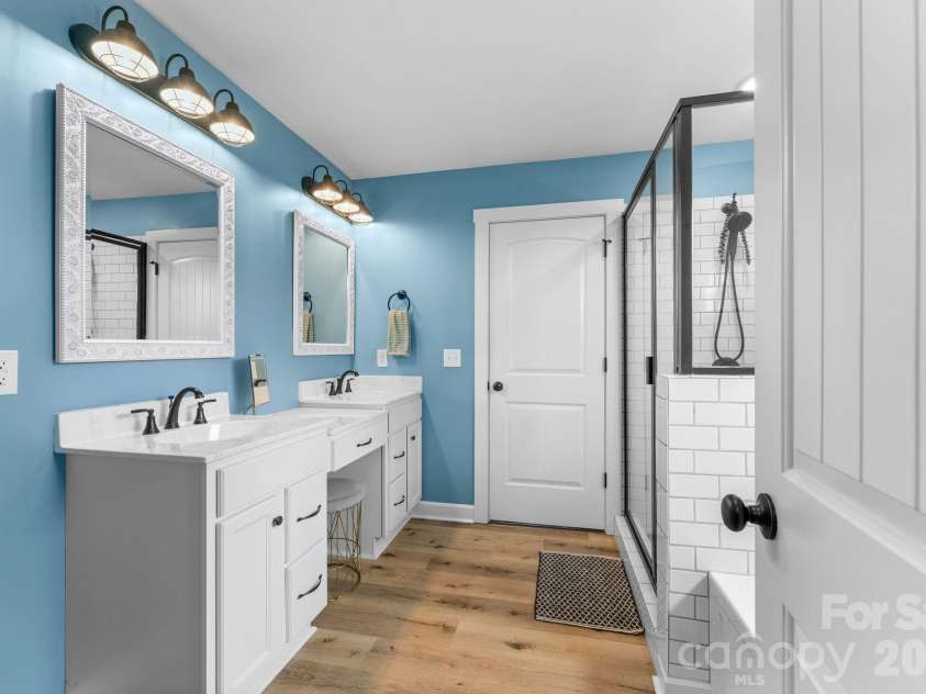 4791 Cooper Road, Clemmons, NC 27012.  MLS# CAR4406976, YatesRealty ID 46677. 