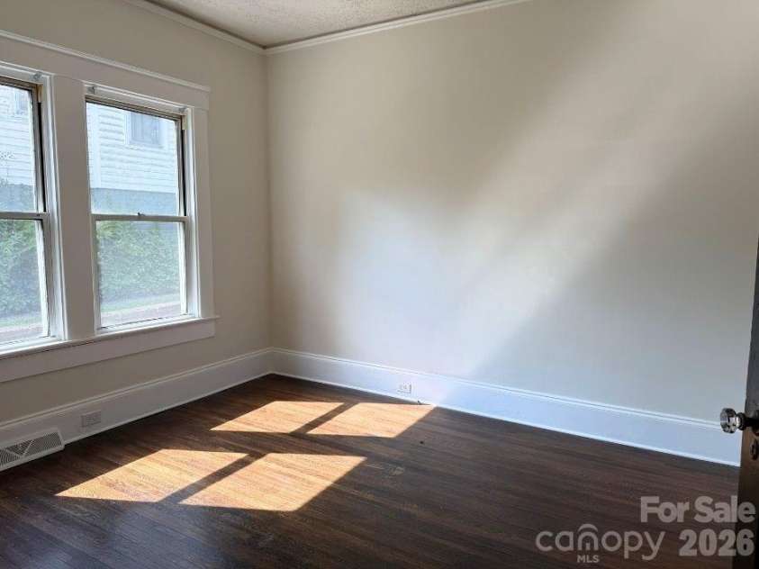 113 Miller Street, Salisbury, NC 28144.  MLS# CAR4346450, YatesRealty ID 4668. 