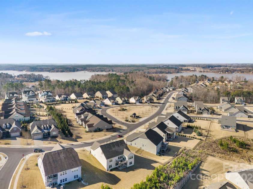 16617 Cozy Cove Road, Charlotte, NC 28278.  MLS# CAR4227444, YatesRealty ID 4668. Lake view