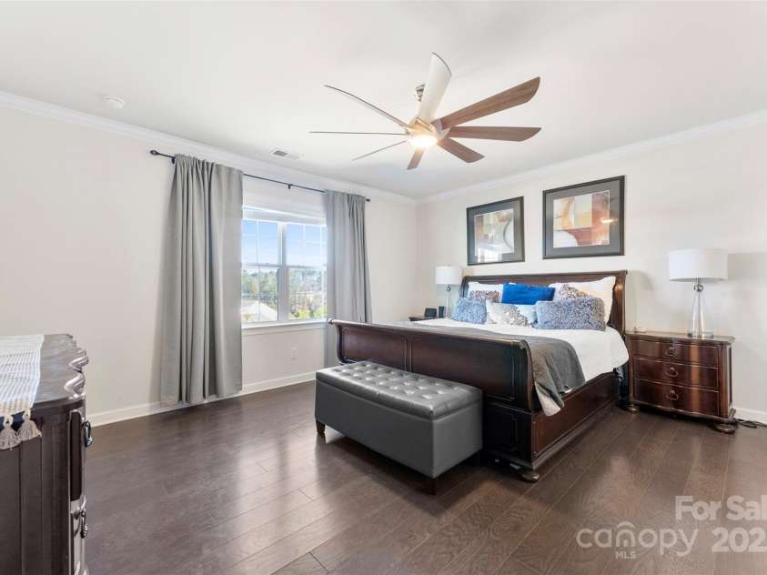 16617 Cozy Cove Road, Charlotte, NC 28278.  MLS# CAR4227444, YatesRealty ID 4668. Primary Suite