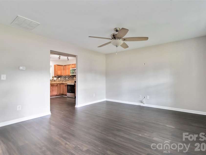 2557 Mulberry Pond Drive, Charlotte, NC 28208.  MLS# CAR4294608, YatesRealty ID 4668. 