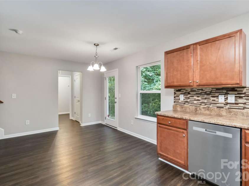 2557 Mulberry Pond Drive, Charlotte, NC 28208.  MLS# CAR4294608, YatesRealty ID 4668. 