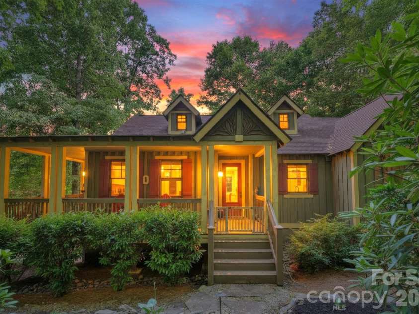 325 Hedgewood Drive, Tuckasegee, NC 28783.  MLS# CAR4399798, YatesRealty ID 46681. 