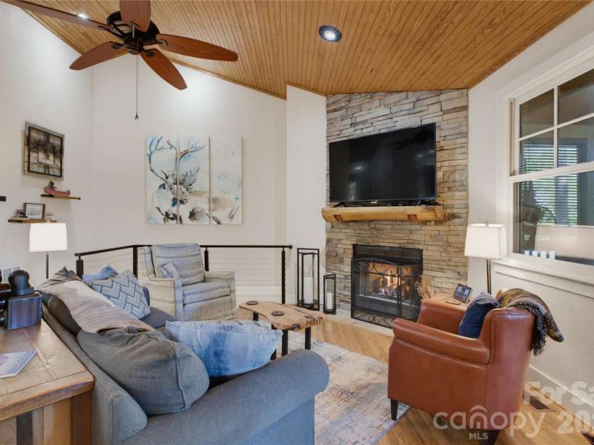 325 Hedgewood Drive, Tuckasegee, NC 28783.  MLS# CAR4399798, YatesRealty ID 46681. 