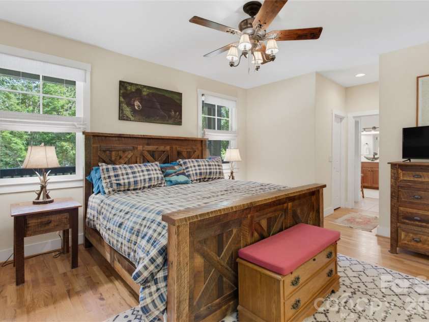325 Hedgewood Drive, Tuckasegee, NC 28783.  MLS# CAR4399798, YatesRealty ID 46681. 