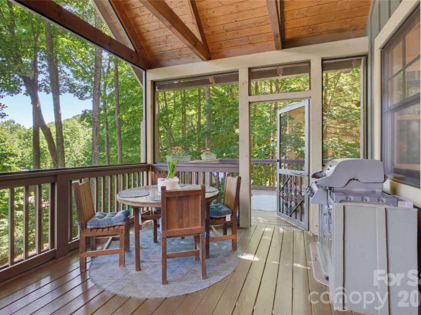 325 Hedgewood Drive, Tuckasegee, NC 28783.  MLS# CAR4399798, YatesRealty ID 46681. 