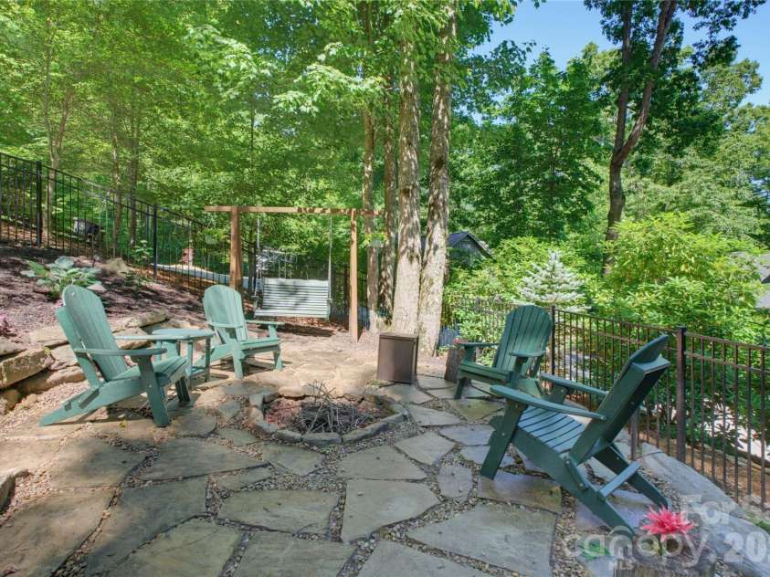 325 Hedgewood Drive, Tuckasegee, NC 28783.  MLS# CAR4399798, YatesRealty ID 46681. 