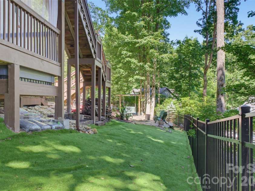 325 Hedgewood Drive, Tuckasegee, NC 28783.  MLS# CAR4399798, YatesRealty ID 46681. 