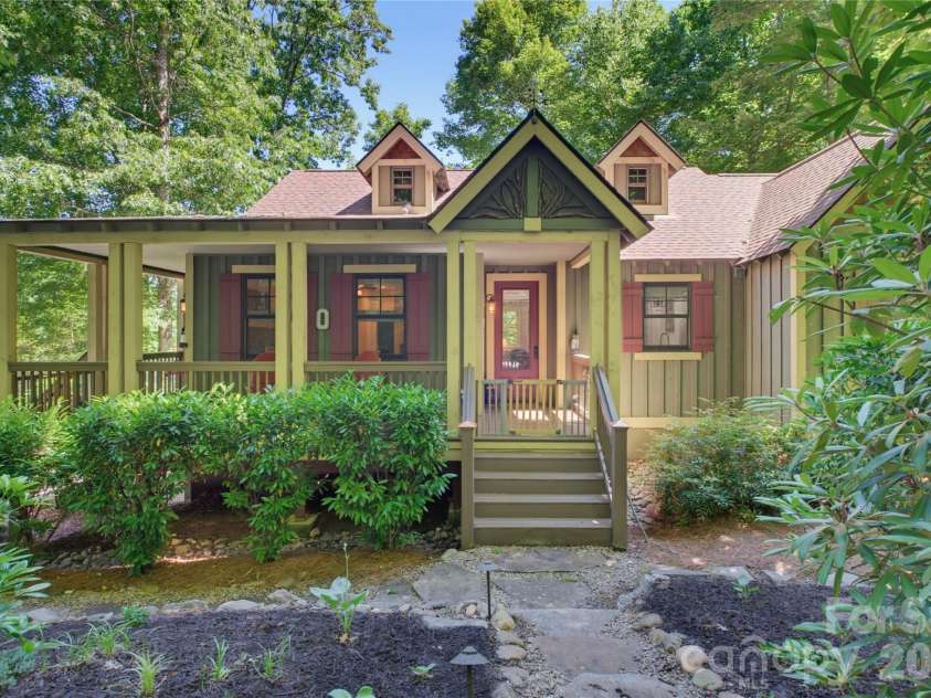 325 Hedgewood Drive, Tuckasegee, NC 28783.  MLS# CAR4399798, YatesRealty ID 46681. 