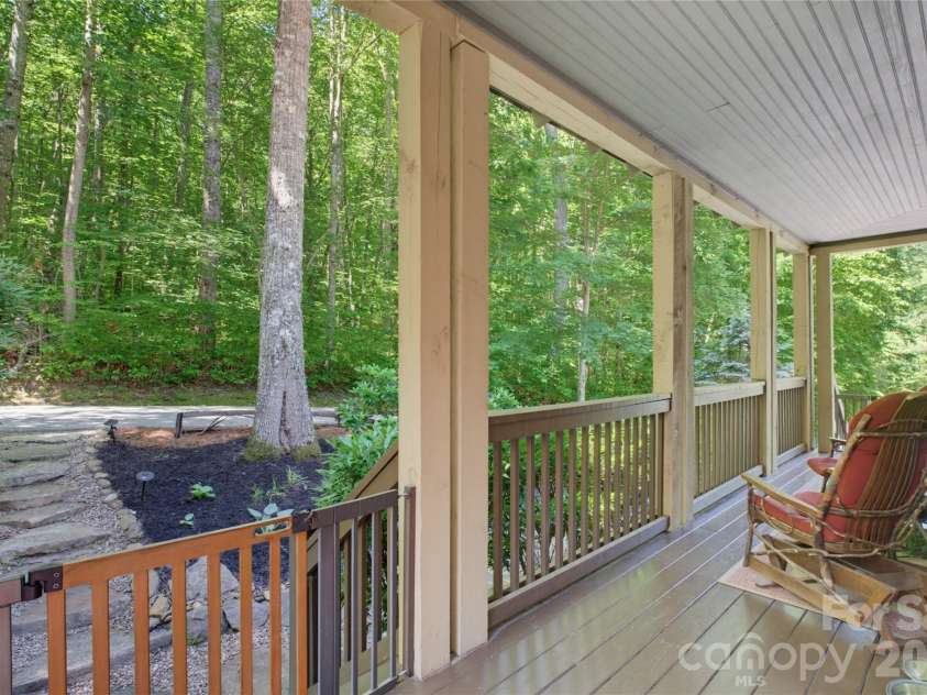 325 Hedgewood Drive, Tuckasegee, NC 28783.  MLS# CAR4399798, YatesRealty ID 46681. 