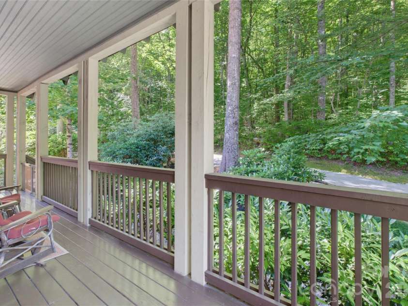 325 Hedgewood Drive, Tuckasegee, NC 28783.  MLS# CAR4399798, YatesRealty ID 46681. 