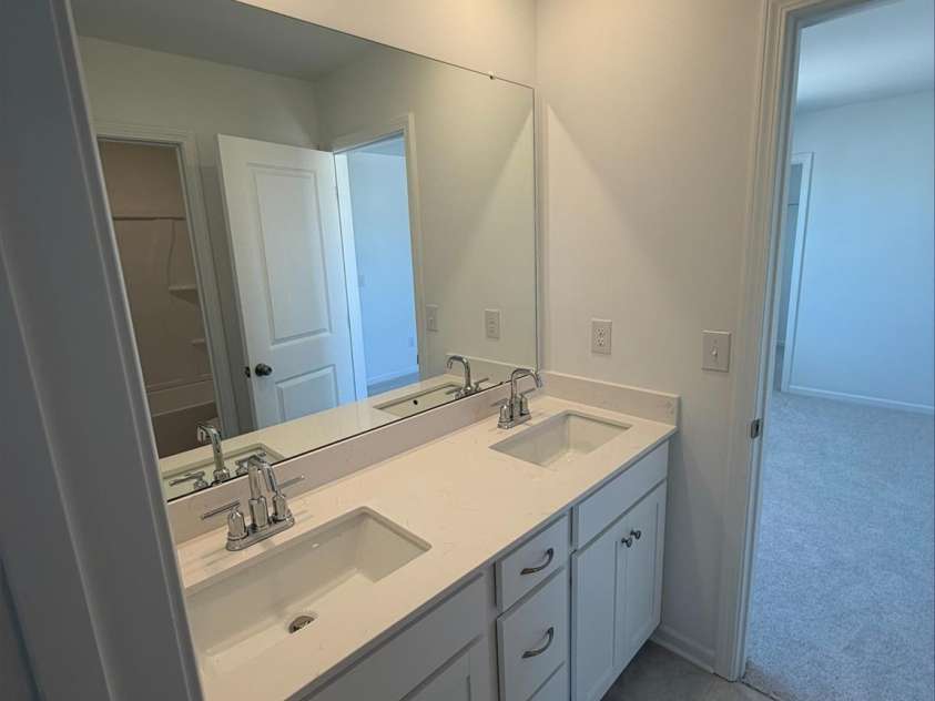 2123 Morning Gold Drive, Maiden, NC 28650.  MLS# CAR4418075, YatesRealty ID 46682. 