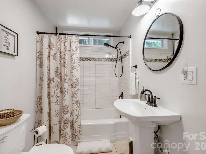 1772 NC 9 Highway, Black Mountain, NC 28711.  MLS# CAR4417247, YatesRealty ID 46683. Light and bright with a tub and shower