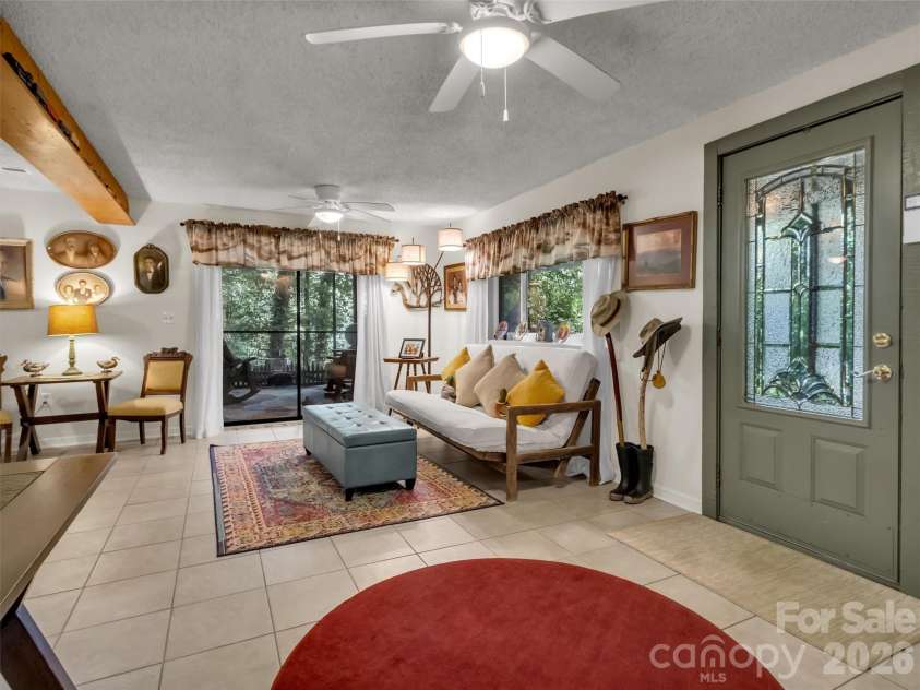 20 Seminole Drive, Maggie Valley, NC 28751.  MLS# CAR4413858, YatesRealty ID 46684. 