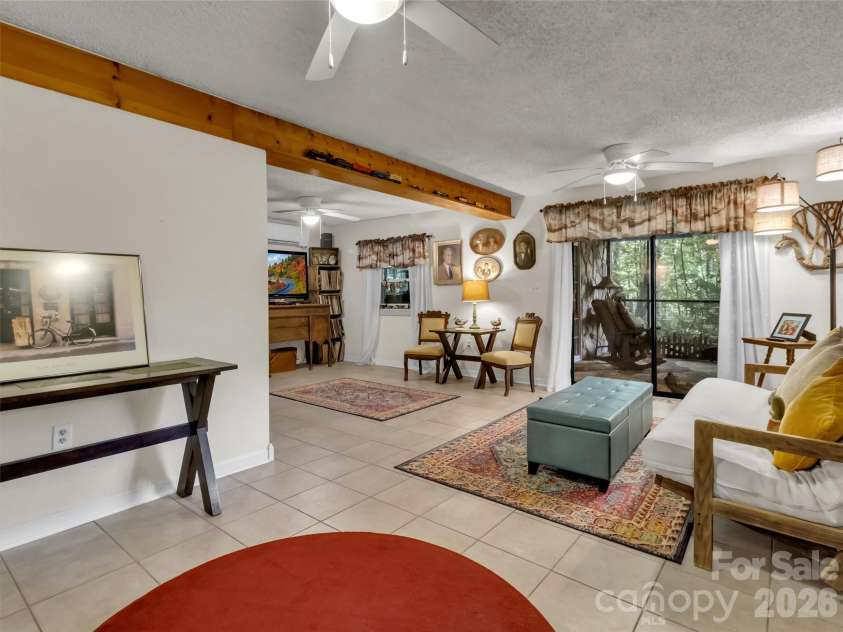 20 Seminole Drive, Maggie Valley, NC 28751.  MLS# CAR4413858, YatesRealty ID 46684. 