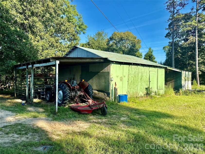 6494 US Highway 64 Highway, Lexington, NC 27295.  MLS# CAR4417742, YatesRealty ID 46685. 